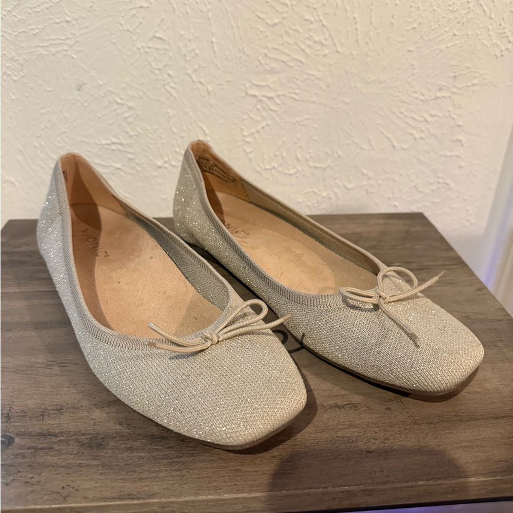 Vionic Sparkling Beige Women's Flats